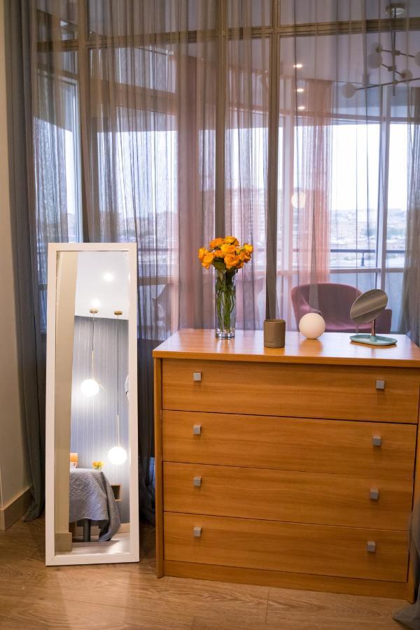 Hotelise L Bird Eye Apartment Erevan Esterno foto