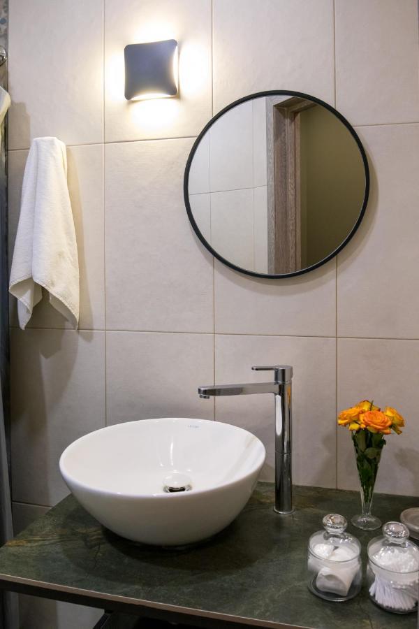 Hotelise L Bird Eye Apartment Erevan Esterno foto